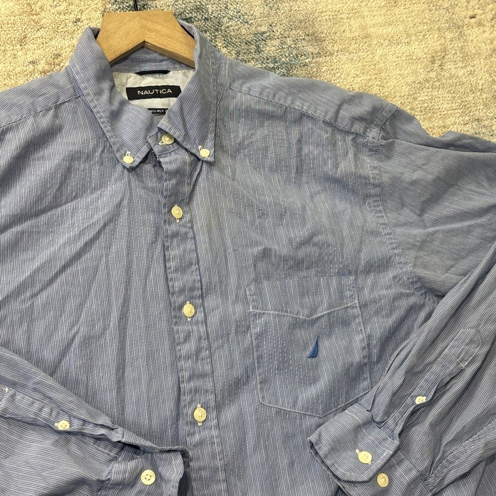 Vintage Nautica Button Up Shirt Blue Stripe Long Sleeve Classic Preppy Mens